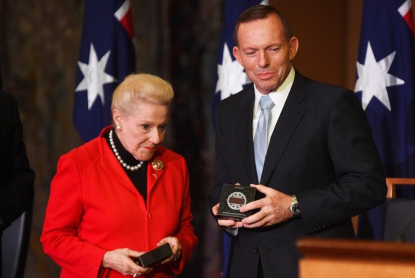 Ketua DPR Australia Bronwyn Bishop dan PM Tony Abbott. 