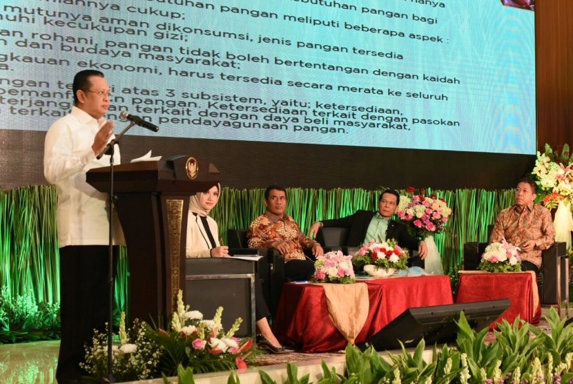 Ketua DPR RI Bambang Soesatyo saat menjadi narasumber seminar nasional 