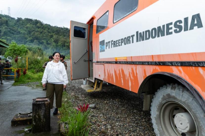 Ketua DPR RI, Puan Maharani, PT Freeport Indonesia (PT.FI) telah menjadi salah satu pilar ekonomi Papua melalui kegiatan pertambangan dan investasi. 