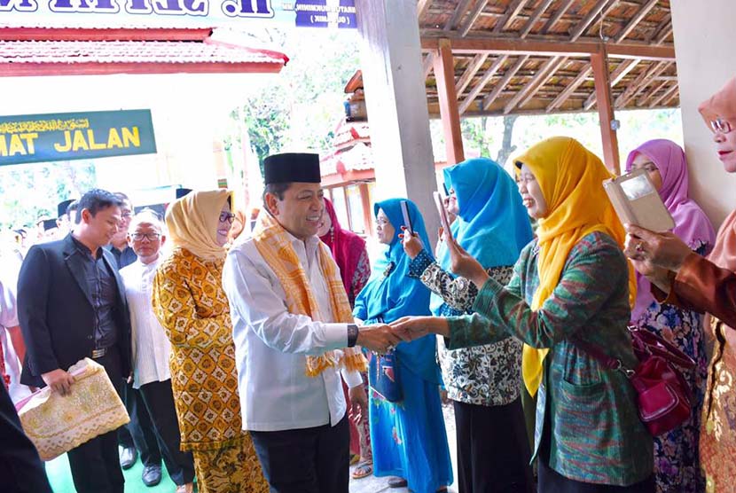  Ketua DPR Setya Novanto melakukan Safari Ramadhan ke Pondok Pesantren Sabilil Muttaqien di Takeran, Kabupaten Magetan, Jawa Timur, Rabu (14/6). 