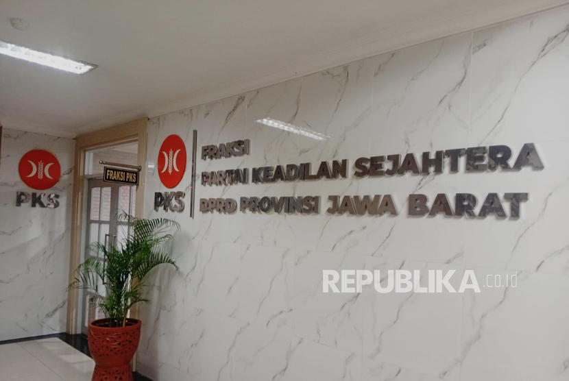 F-PKS Jabar Sesalkan Tayangan TV Swasta yang Tendensius Terhadap Pesantren