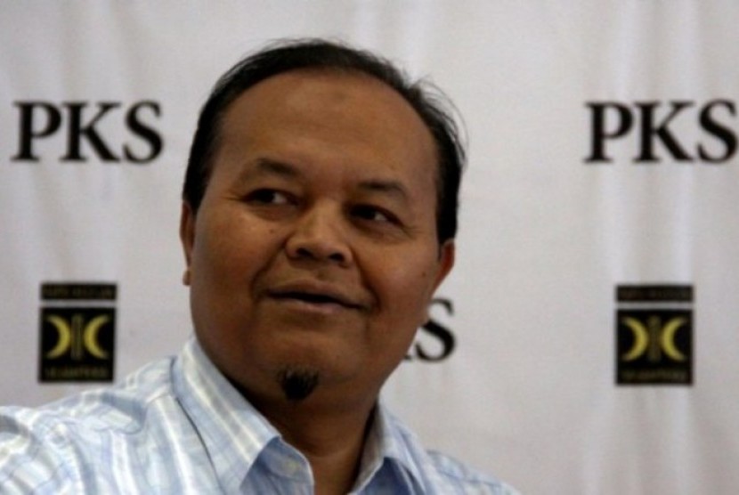 Ketua Fraksi PKS, Hidayat Nur Wahid