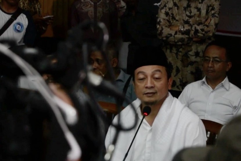 Chairman of National Movement to Safeguard Indonesian Council of Ulema’s Fatwa (GNPF-MUI) Bachtiar Nasir