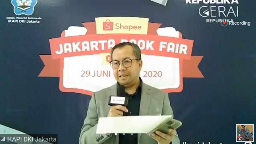 Ketua Ikapi DKI Jakarta HIkmat Kurnia  saat acara pembukaan Jakbook Online 2020, Senin (29/6).