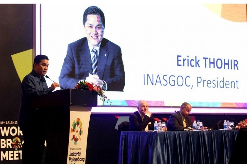 Ketua INASGOC, Erick Thohir saat memberikan sambutan dalam acara World Broadcasting Meeting (WBM) Asian Games 2018 di Jakarta, Selasa (14/11).