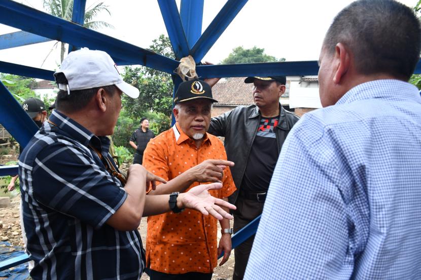 Ketua Komisi IV DPRD Provinsi Jawa Barat Tetep Abdulatip berharap di momentum Hari Jadi ke-79 Provinsi Jabar, program Rumah Tidak Layak Huni (Rutilahu) terus ditingkatkan dan tepat sasaran.