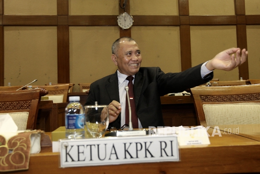 Ketua Komisi Pemberantasan Korupsi (KPK) Agus Rahardjo saat mengikuti Rapat Dengar Pendapat dengan Komisi VII di Kompleks Parlemen, Jakarta, Rabu (26/10).