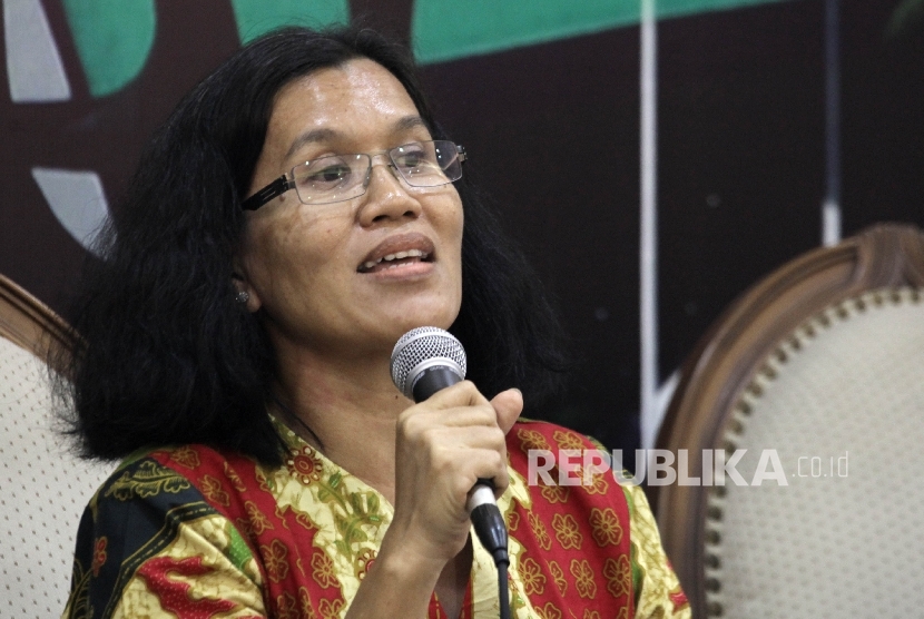 Ketua Komnas Perempuan Azriana 