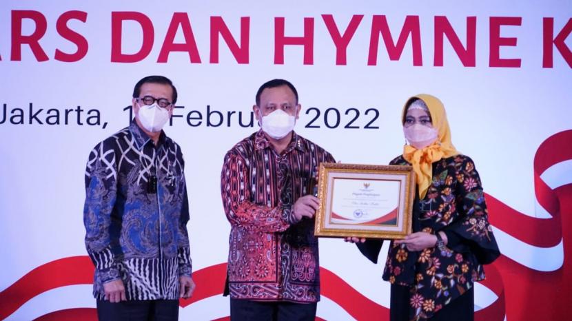 KPK meyakini proses hibah lagu mars dan himne bagi lembaga antirasuah dari istri Ketua Komisi Pemberantasan Korupsi Firli Bahuri sudah sesuai dengan aturan yang berlaku. Ilustrasi