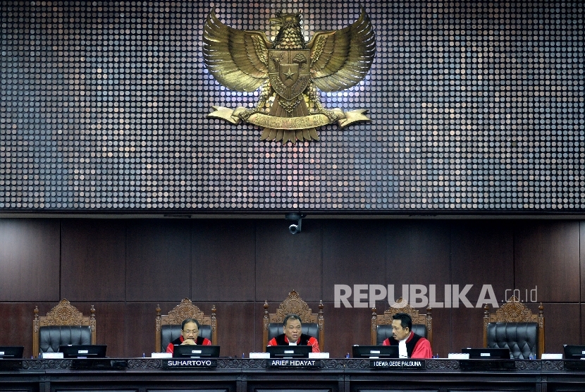 Sidang Mahkamah Konstitusi