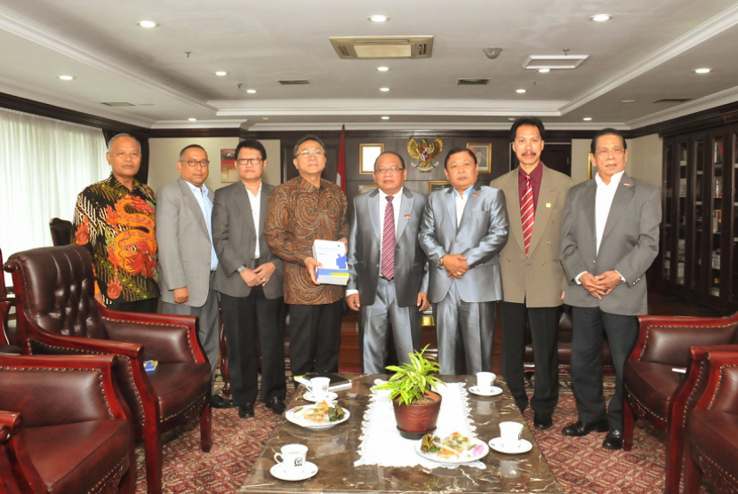  Ketua Majelis Permusyawaratan Rakyat (MPR) Zulkifli Hasan menerima audiensi Pergubi.