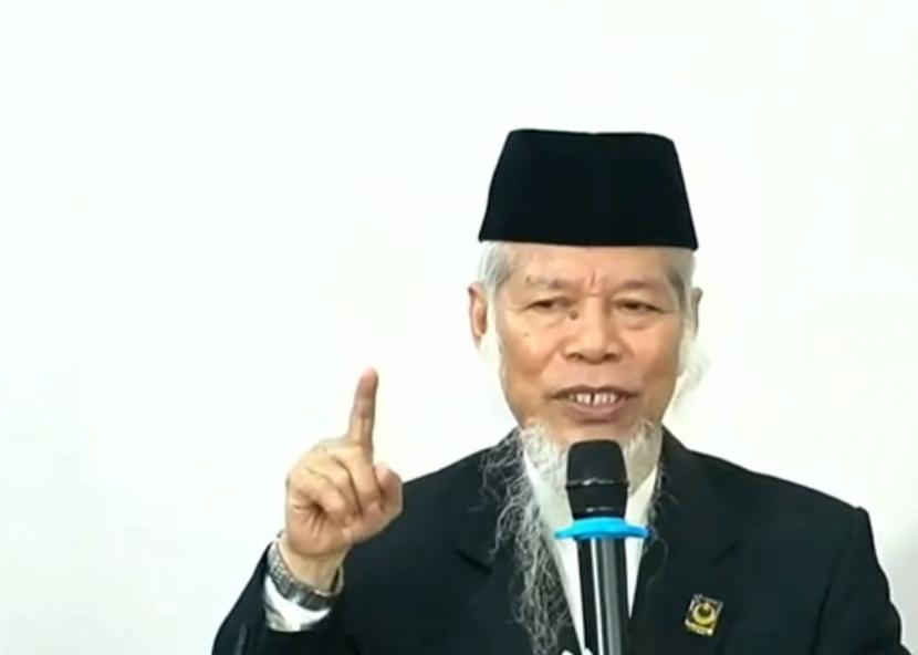 Ketua Majelis Syuro Partai Masyumi, Abdullah Hehamahua dalam keterangan pers video pengumuman kepengurusan Partai Masyumi. 