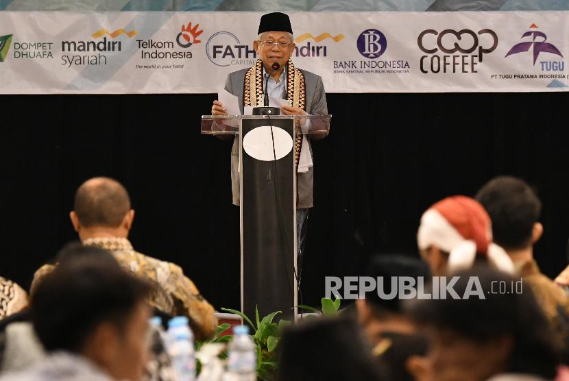 Ketua Majelis Ulama Indonesia (MUI) sekaligus Wakil Presiden terpilih periode 2019-2024 Ma'ruf Amin menyampaikan sambutan saat acara pencanangan Gerakan Nasional Kedaulatan Pangan (GNKP) di Jakarta, Sabtu (21/9/2019). GNKP tersebut dicanangkan untuk mewujudkan cita-cita kedaulatan pangan bagi umat bersama Pusat Inkubasi Bisnis Syariah (Pinbas) MUI. 