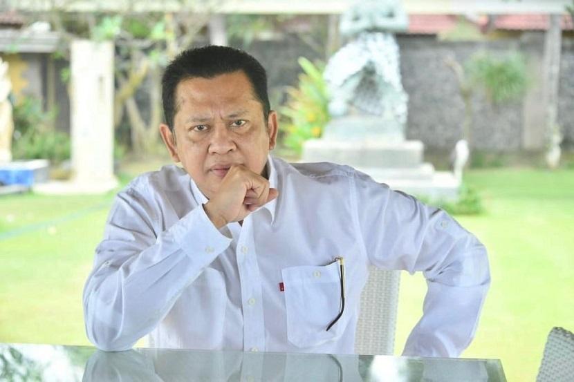 Ketua MPR Bambang Soesatyo meminta pihak Kementerian Kesehatan RI dan Rumah Sakit (RS) rujukan Covid-19 untuk memberikan informasi ketersediaan penampungan pasien Covid-19. Pasalnya, ia menilai jika ketersediaan pasien Covid-19 di setiap RS rata-rata telah mencapai 70 persen.