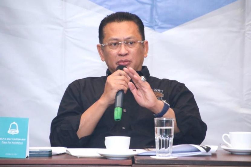 Ketua MPR Bambang Soesatyo saat menghadiri rilis survei nasional 