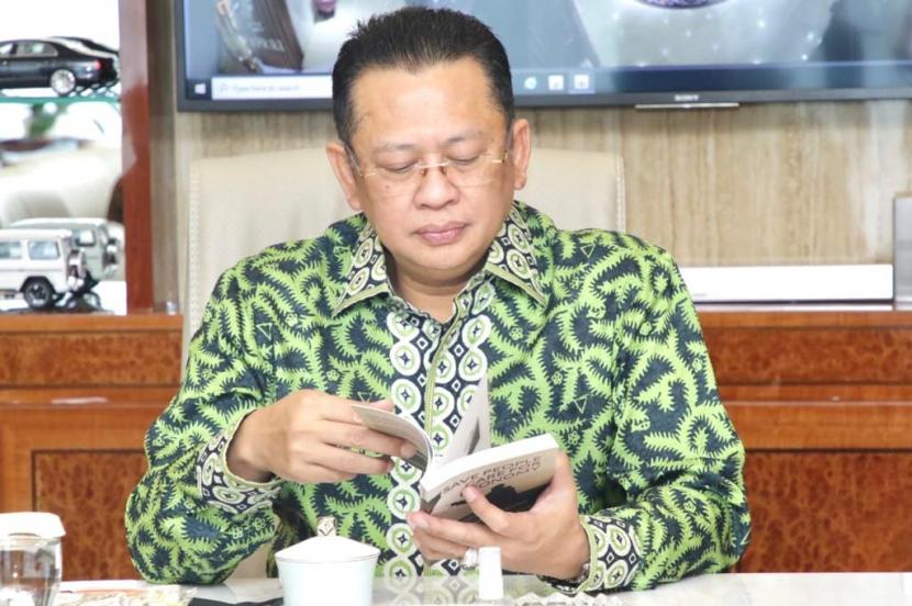 Ketua MPR RI Bambang Soesatyo (Bamsoet) menyatakan Kuartal IV-2020 menjadi periode sarat tantangan dan kerja. Sejumlah persoalan riel segera bermunculan dalam periode ini.