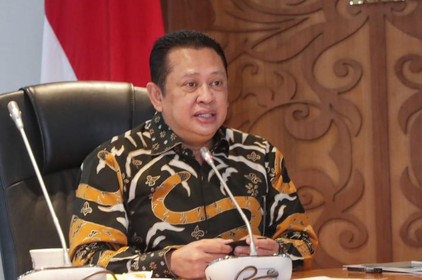Ketua MPR RI Bambang Soesatyo mengingatkan setiap paslon maupun tim sukses harus mampu mengendalikan massa pendukung.