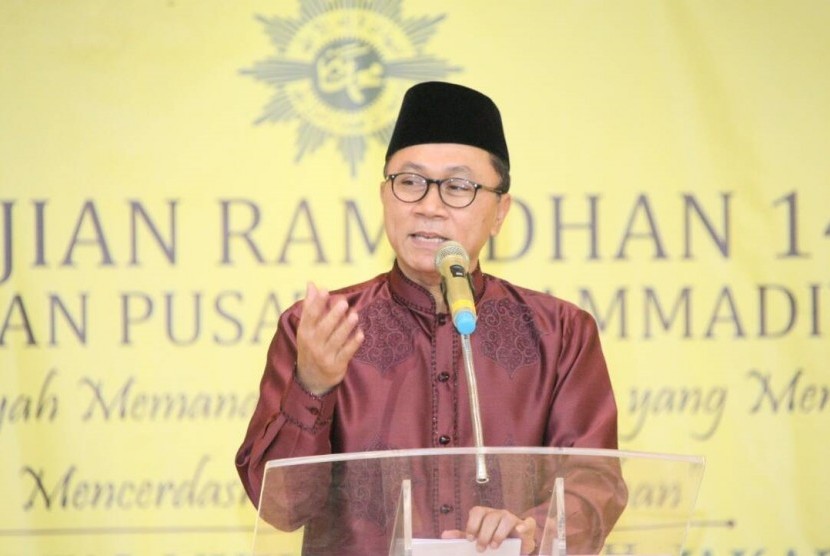 Ketua MPR RI, Zulkifli Hasan, menghadiri Penutupan Pengkajian Ramadhan 1438 yang diselenggarakan Pimpinan Pusat Muhammadiyah di Fakultas Kedokteran Universitas Muhammadiyah, Jakarta, Rabu (7/6). 