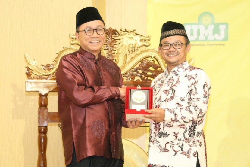 Ketua MPR RI, Zulkifli Hasan, menghadiri Penutupan Pengkajian Ramadhan 1438 Pimpinan Pusat Muhammadiyah di Fakultas Kedokteran Universitas Muhammadiyah, Jakarta, Rabu (7/6). 
