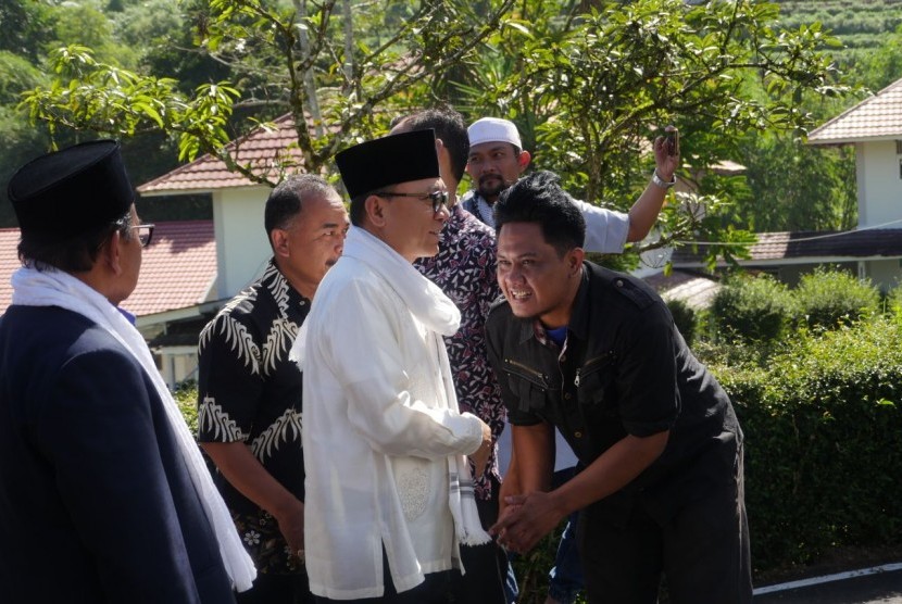 Ketua MPR Zuklifli Hasan di Ponpes Modern Lembah Arafah Kabupaten Bogor, Rabu (28/3).