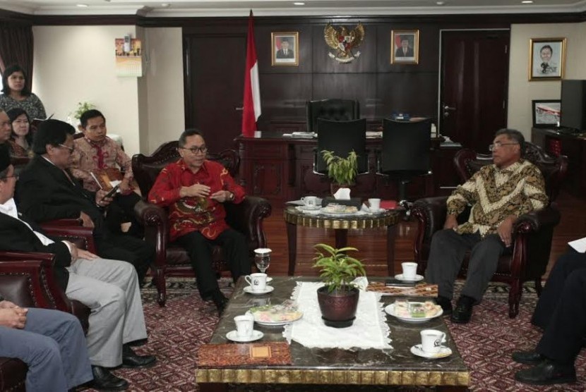 Ketua MPR Zulkifli Hasan bertemu dengan Aliansi Kebangsaan.