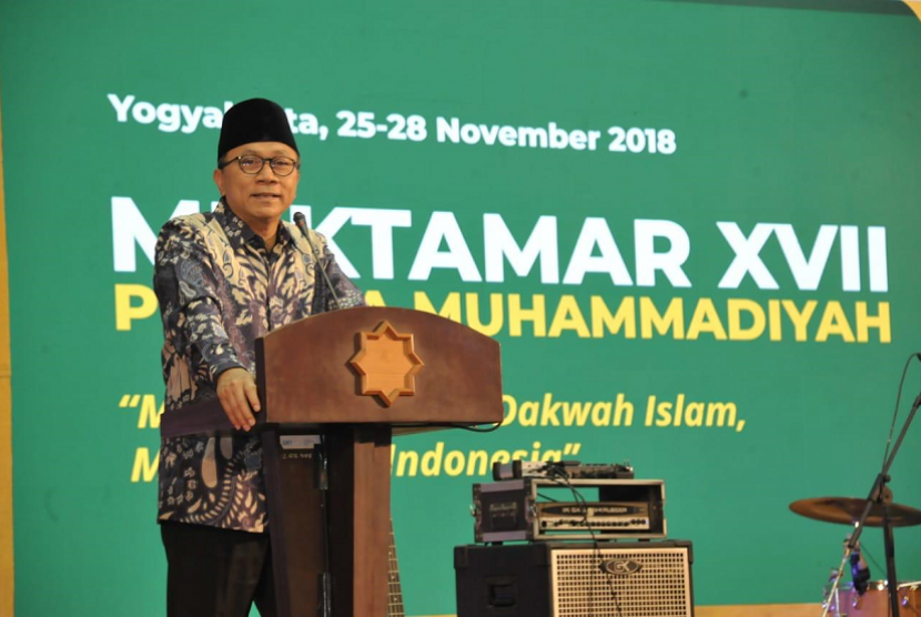 Ketua MPR Zulkifli Hasan menghadiri Muktamar Pemuda Muhammadiyah.