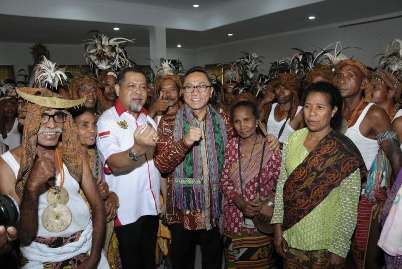 Ketua MPR Zulkifli Hasan saat memberikan sosialisasi empat pilar di NTT.