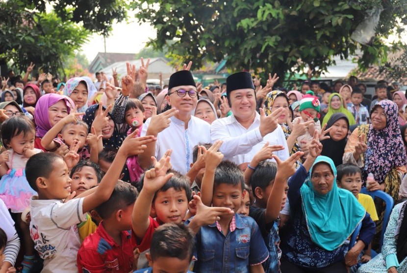 Ketua MPR Zulkifli Hasan saat pulang ke kampung halamannya di Desa Pisang, Lampung Selatan.