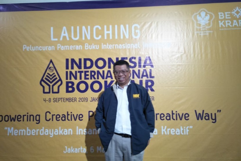 Ketua Panitia Indonesia International Book Fair (IIBF), Djadja Subagja, saat peluncuran Pameran Buku Internasional Indonesia, di Gramedia Matraman, Jakarta, Rabu (6/3).
