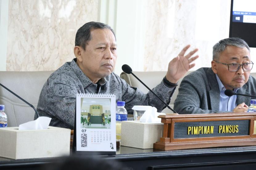 Ketua Panitia Khusus (Pansus) I tentang Tata Tertib DPRD Provinsi Jawa Barat Daddy Rohanady di Kota Bandung, Rabu (25/9/2024).