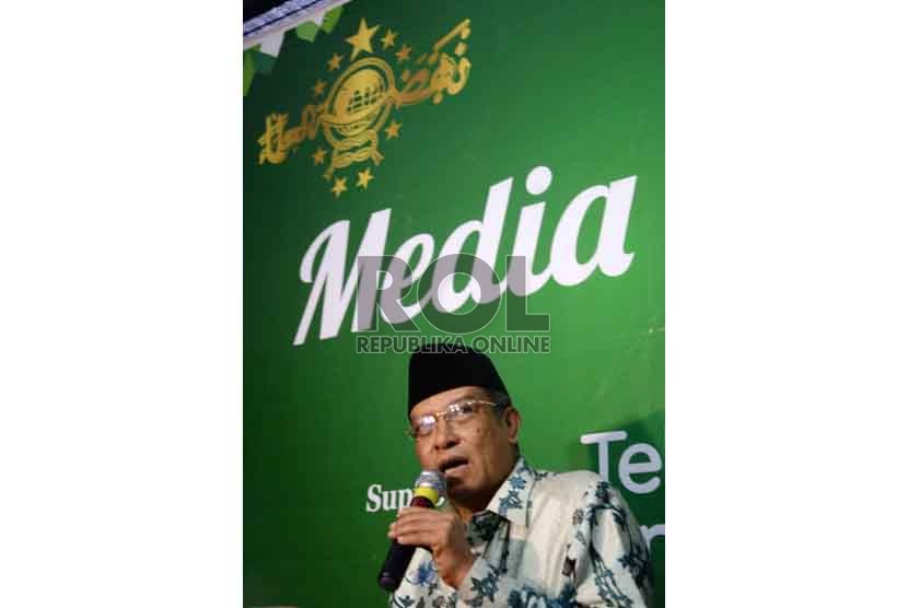   Ketua PBNU Said Aqil Siradj memberikan keterangan kepada wartawan terkait Muktamar NU ke-33 di Jombang, Jawa Timur, Senin (3/8).