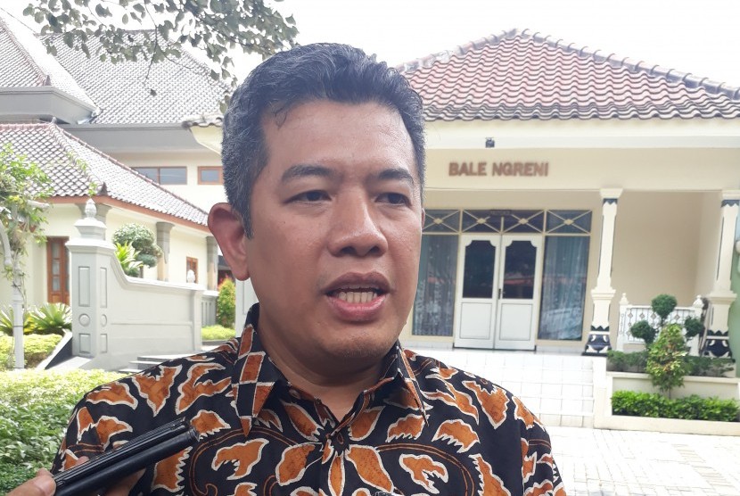 Ketua Sekolah Tinggi  Multi Media (STMM) MMTC Yogyakarta, Noor Iza, di Kepatihan Yogyakarta.
