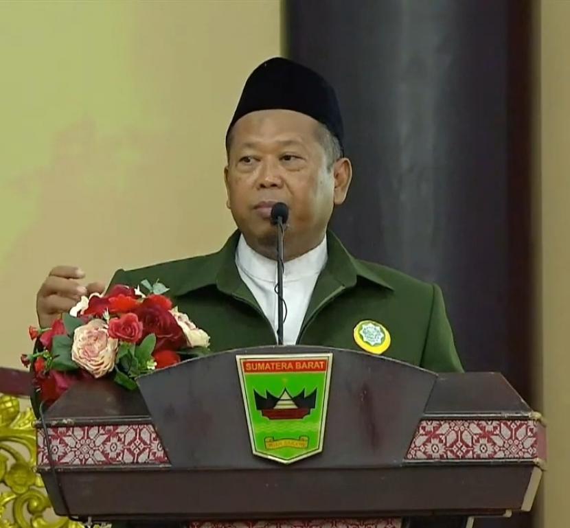 Ketua Umum Dewan Dawah Islamiyah Indonesia Dr Adian Husaini, menyatakan pihaknya mendukung gerakan tolak keterlibatan Timnas Isrel. 