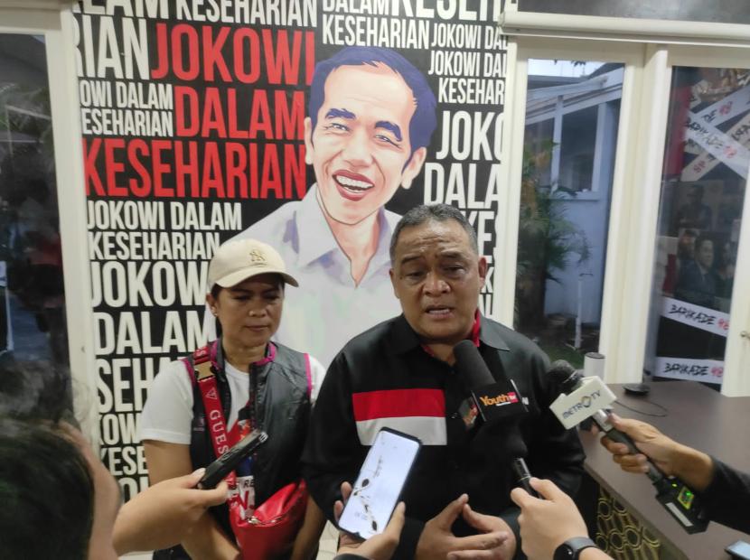 Ketua Umum Dewan Pimpinan Nasional (DPN) Barikade 98, Benny Rhamdani di sela konsolidasi organisasi relawan Jokowi, di kantor DPP Barikade 98, Cikini, Jakarta Pusat, Selasa (1/8/2023)