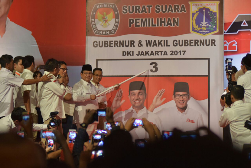 Ketua Umum DPP Gerindra Prabowo Subianto di acara Rapat Akbar 8000 Kader Gerindra DKI di JIExpo, Kemayoran, Jakarta Pusat, Minggu (8/1).