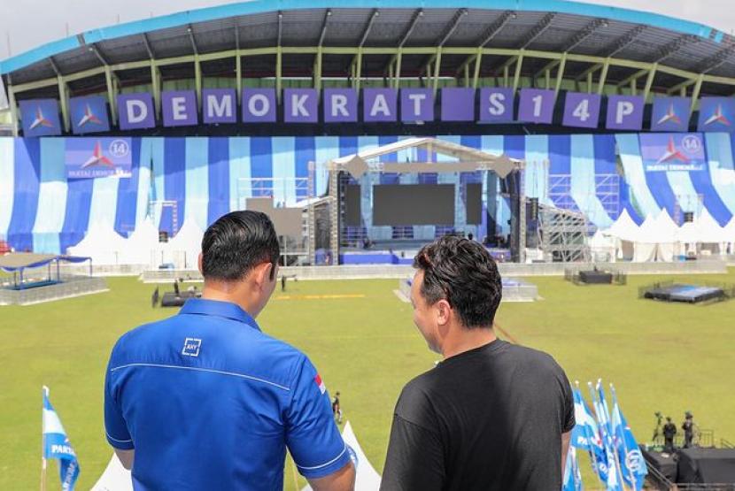 Ketua Umum DPP Partai Demokrat, Agus Harimurti Yudhoyono (AHY) di Stadion Gajayana, Kota Malang, Jawa Timur, Rabu (31/1/2024).