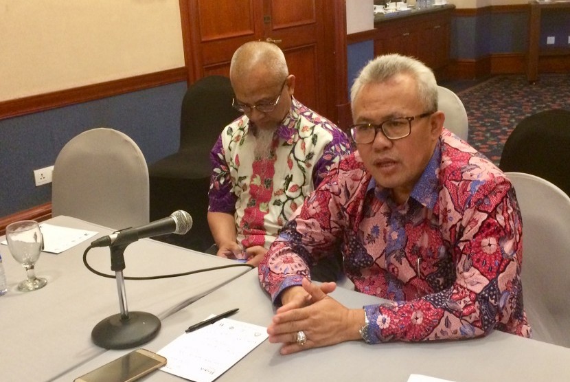 Ketua Umum Himpu Baluki Ahmad memberikan keterangan pers terakait penyelenggaraan Muker Himpuh di Surabaya, (9/10).
