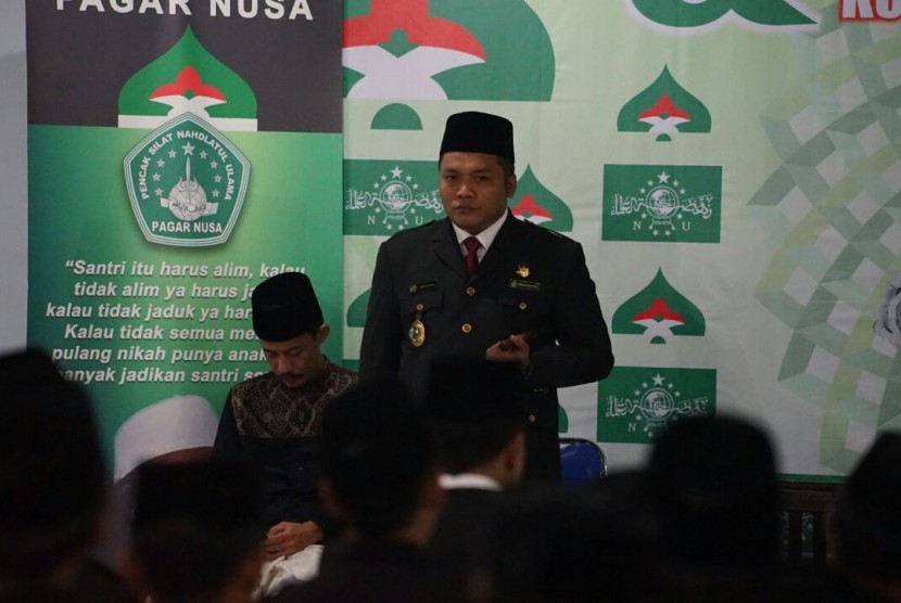 Ketua Umum Pagar Nusa, Nabil Haroen, yang memimpin Apel Pendekar,