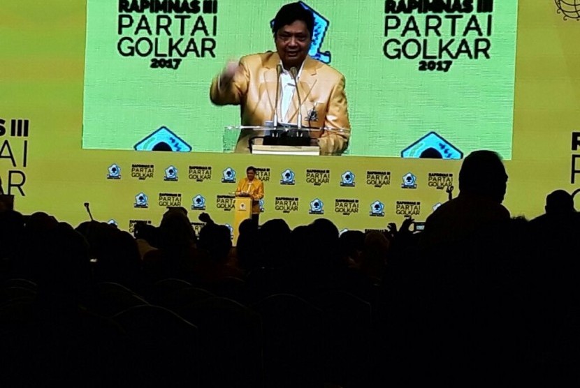 Ketua Umum Partai Golkar, Airlangga Hartarto resmi membuka Rapimnas Partai Golkar di JCC, Senayan, Jakarta, Senin (18/12).