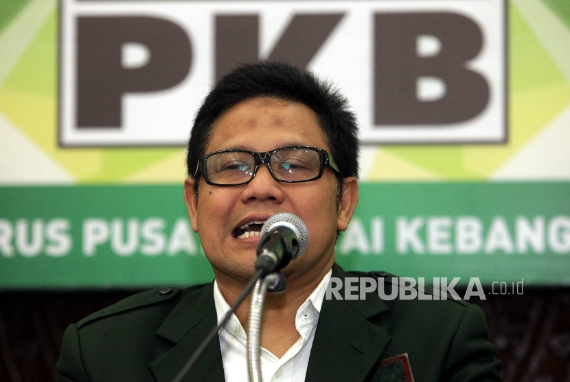 Ketua Umum Partai Kebangkitan Bangsa, Muhaimin Iskandar saat memberikan keterangan pers terkait Mukernas PKB di Jakarta, Selasa (2/2). 