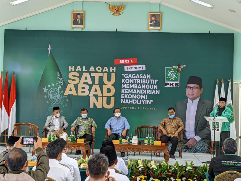 PKB Optimistis 100 Kursi DPR dan Jadi Penentu Pilpres 2024. Foto: Ketua Umum PKB Abdul Muhaimin Iskandar dalam diskusi satu abad Nahdatul Ulama (NU) di Kantor DPP PKB, Jakarta, Kamis (2/12).