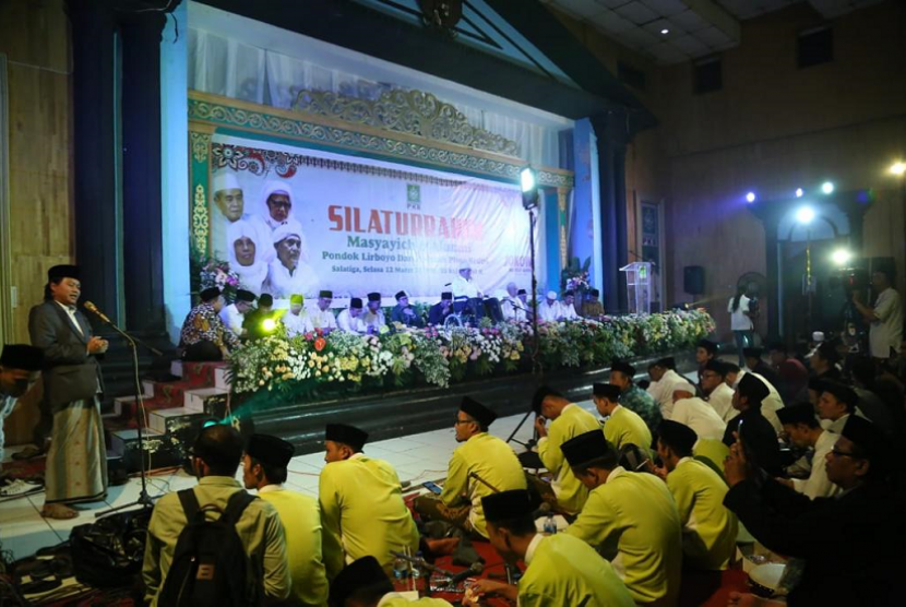 Ketua Umum Partai Kebangkitan Bangsa (PKB) terus meningkatkan konsolidasi pemenangan pasangan calon presiden Joko Widodo-KH Maruf Amin.