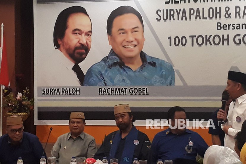 Ketua Umum Partai Nasdem Surya Paloh saat silaturahmi kebangsaan dengan Rachmat Gobel bersama 100 tokoh Gorontalo di Kota Gorontalo, Senin (26/3). 