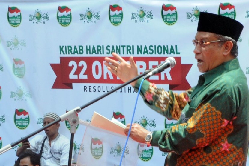 Ketua Umum PBNU KH Said Aqil Siroj memberikan sambutannya pada acara penutupan Kirab Resolusi Jihad NU, dalam rangka Menyambut hari Santri Nasional, Kamis (22/10) di Jakarta.