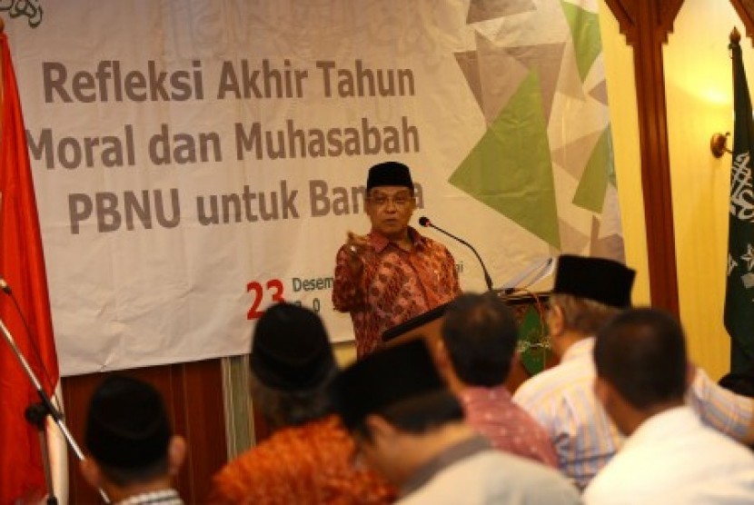 Ketua Umum Pengurus Besar Nahdlatul Ulama (PBNU) Said Aqil Siradj memberikan paparan mengenai Pesan Moral Kebangsaan Catatan Akhir Tahun 2015 di Jakarta, Rabu (23/12).