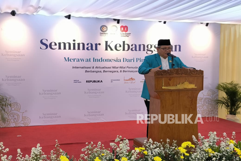 Ketua Umum Pengurus Pusat (PP) Persaudaraan Muslimin Indonesia (Parmusi) Prof KH Husnan Bey Fananie di acara Seminar Kebangsaan bertema Merawat Indonesia dari Pinggiran: Internalisasi dan Aktualisasi Nilai-Nilai Pemuda Islam dalam Berbangsa, Bernegara dan Bermasyarakat di Aula Ar-Razaq, Masjid Istiqlal, Jakarta, Jumat (29/8/2025). 