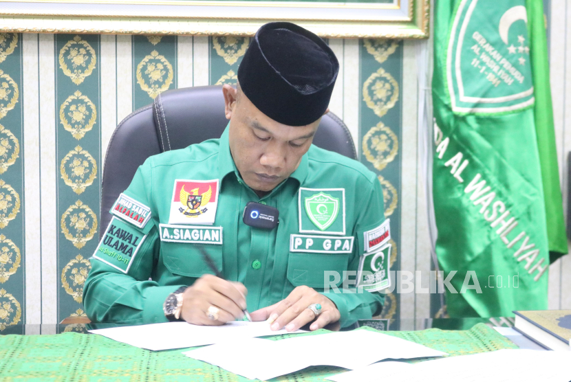 Ketua Umum Pimpinan Pusat Gerakan Pemuda Al-Washliyah, Aminullah Siagian mendukung kebijakan Presiden Prabowo Subianto melakukan amnesti kepada 44 ribu narapidana.