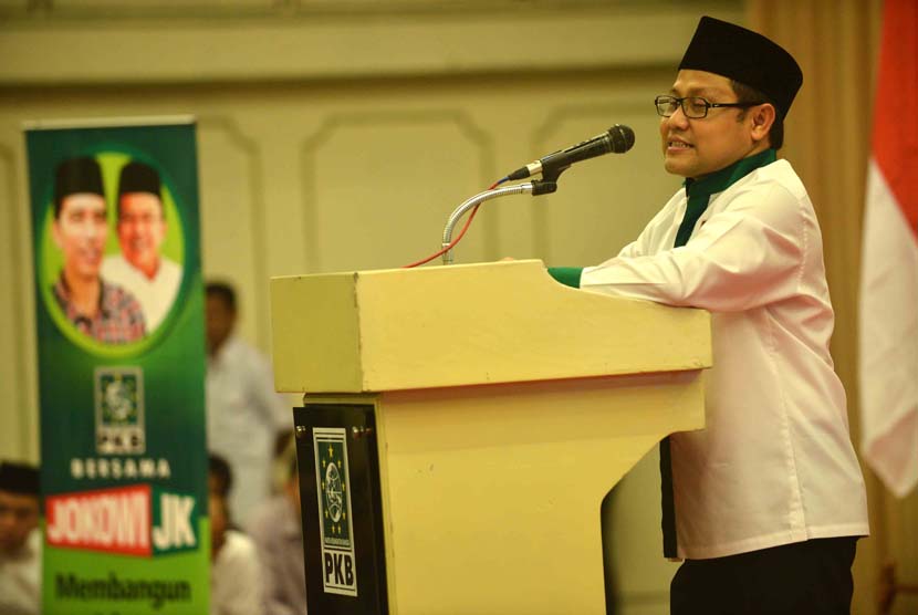 Ketua Umum PKB, Muhaimin Iskandar memberikan paparannya dalam Silaturahmi Nasional Alim Ulama Partai Kebangkitan Bangsa (PKB) di Jakarta, Selasa (3/6).