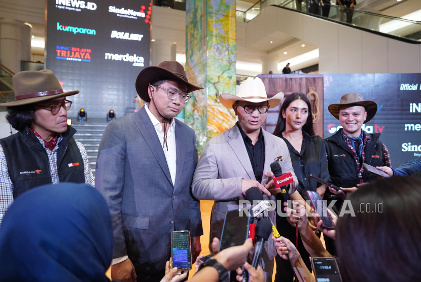 Ketua Umum Pordasi Aryo Djojohadikusumo bersama co Founder Sarga Aseanto Oudang dan tim berbicara tentang rencana balap kuda 2025.