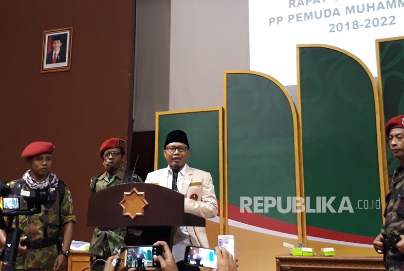  Ketua Umum PP Pemuda Muhammadiyah periode 2018-2022, Sunanto atau  akrab disapa Cak Nanto. 